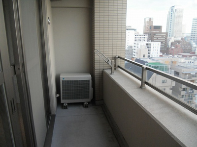 【バルコニー】 | アーデンタワー立売堀