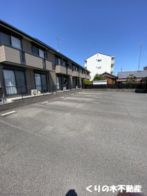 【駐車場】 | アーネスト南日吉 | 駐車スペースもあります