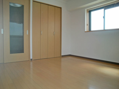 【洋室】 | エスポワール