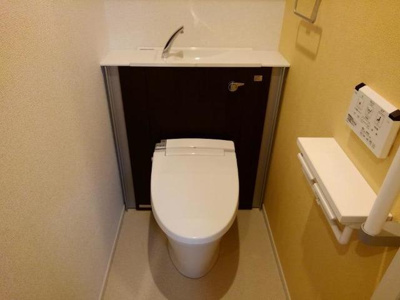 【トイレ】 | ヴァンヴェール森の宮 | ゆったりとした空間のトイレです