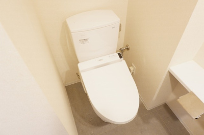 【トイレ】 | ファーストステージ京町堀レジデンス | 清潔感のあるトイレです