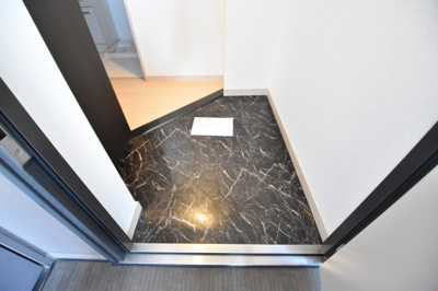 【玄関】 | ラナップスクエア難波南