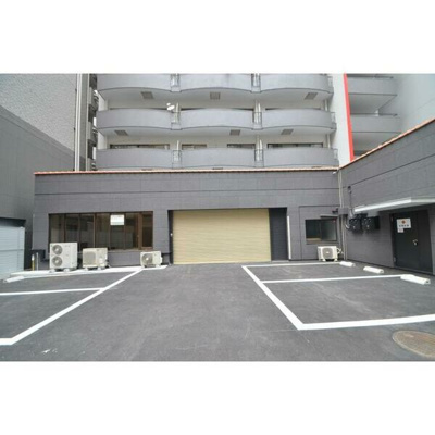 【駐車場】 | アバンダント釣鐘