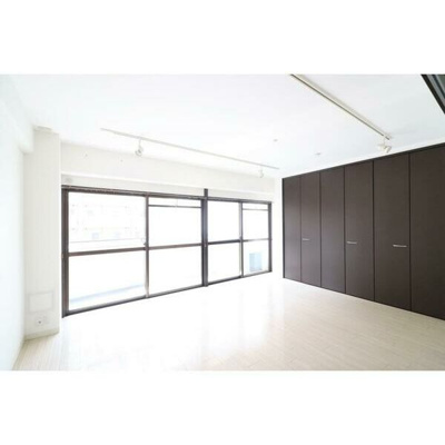 【居間・リビング】 | アバンダント釣鐘