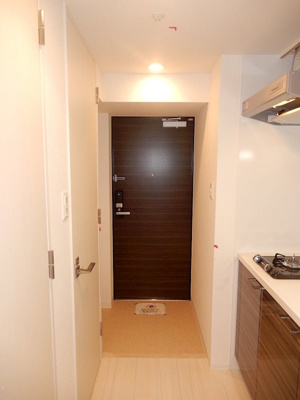 【玄関】 | エスリード本町靭公園レジデンス | シンプルで使いやすい玄関です