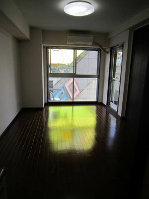 【居間・リビング】 | CITY SPIRE難波サウスタワー | ゆったり過ごせるリビングです