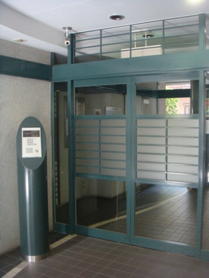 【エントランス】 | リーガル上本町