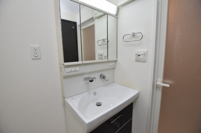 【洗面所】 | グレイス難波南