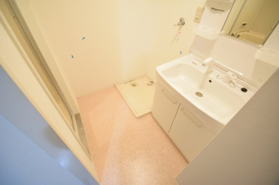 【独立洗面台】 | 日宝サンフラッツ東平 | 朝の身支度には欠かせない独立洗面化粧台