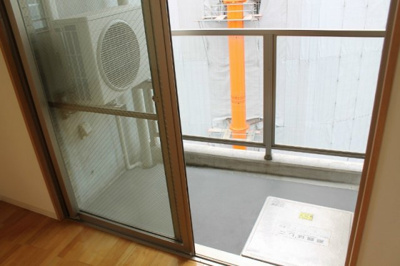 【バルコニー】 | エコロジー立売堀レジデンス | 広々としたバルコニーです