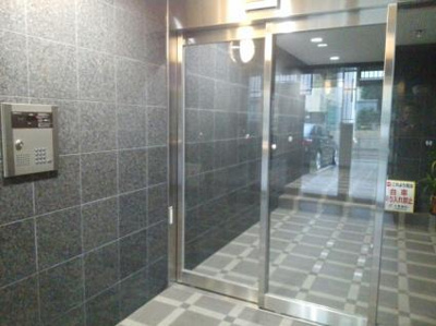 【エントランス】 | パークサイド法円坂