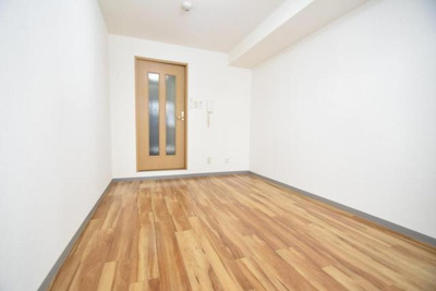 【洋室】 | ライズ芦原橋 | 洋室です