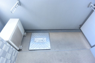 【バルコニー】 | エスリード南森町駅前 | 開放的で明るい空間を演出してくれるバルコニーです