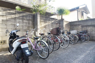 【その他共用部分】 | 駐車場　バイク置き場