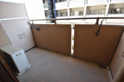 【バルコニー】 | ジュネーゼグラン心斎橋東