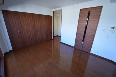 【寝室】 | リーガル京町堀