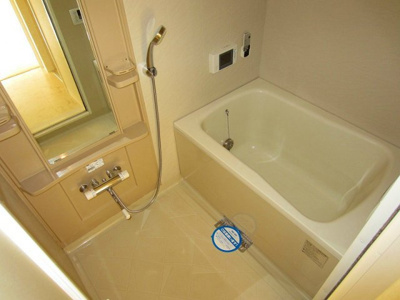 【浴室】 | ドゥーエ谷町