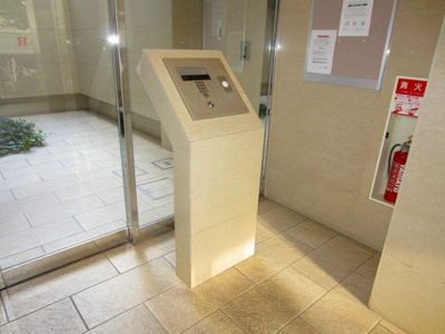 【エントランス】 | ドゥーエ谷町