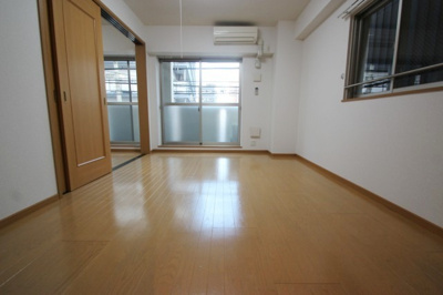 【居間・リビング】 | ラフレシール同心