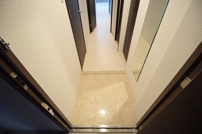 【玄関】 | ラ・フォルム本町WEST