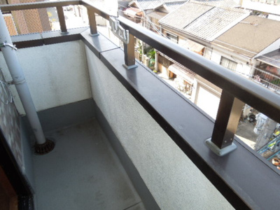 【バルコニー】 | クイーンライフ舎利寺