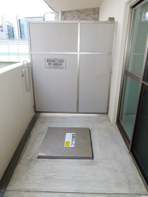 【バルコニー】 | ルクシア阿波座