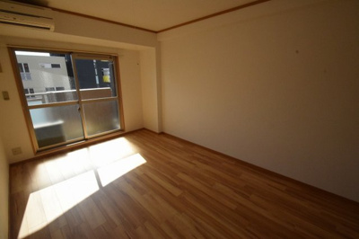 【洋室】 | イカルス日本橋