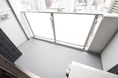 【バルコニー】 | ファステート大阪ドームシティ | お洗濯にも便利なバルコニー付き