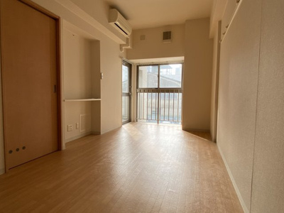 【居間・リビング】 | ルーセントオーデン難波