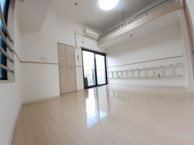 【洋室】 | リトルリバー本町橋