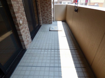 【バルコニー】 | リーガル四ツ橋Ⅱ