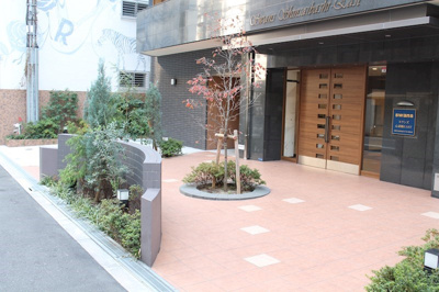 【エントランス】 | スワンズ心斎橋イースト