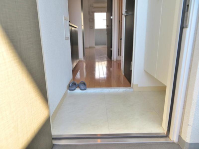 【玄関】 | ラナップスクエア福島