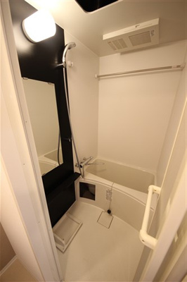 【浴室】 | エスリード京橋グレイス | 落ち着いた空間のお風呂です