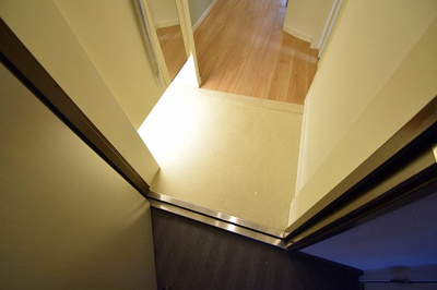 【玄関】 | Bee-parQ扇町 | ゆったりとした玄関です