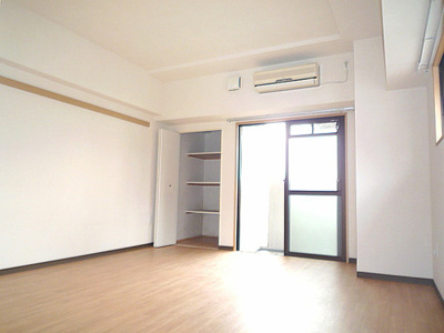 【洋室】 | エイバー新野田