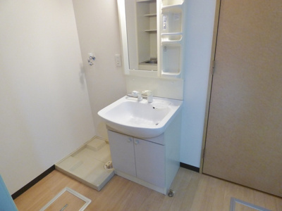 【洗面所】 | エイバー新野田