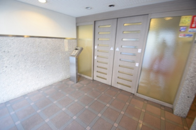 【エントランス】 | エスリード本町