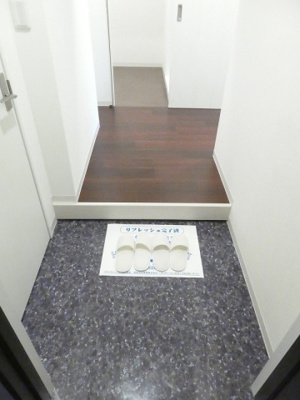 【玄関】 | グランルージュ谷町六丁目