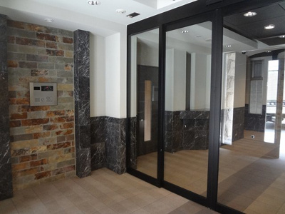 【エントランス】 | プレミアムコート天神橋 | 毎日通るエントランスはこのようになっています