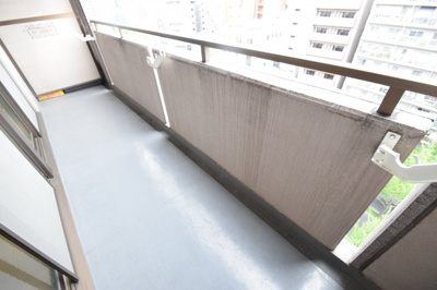 【バルコニー】 | サウスサイドなにわ筋