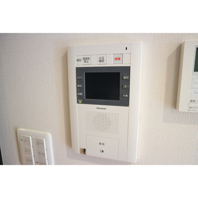 【セキュリティ】 | ローレルコート江坂