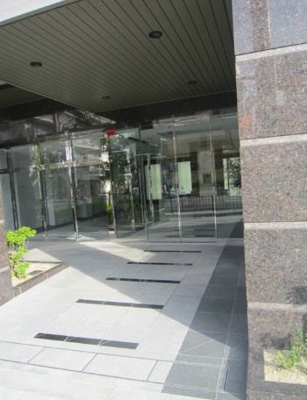 【エントランス】 | リーガルあみだ池新町