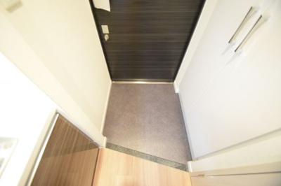 【玄関】 | レオンコンフォート上本町カレント