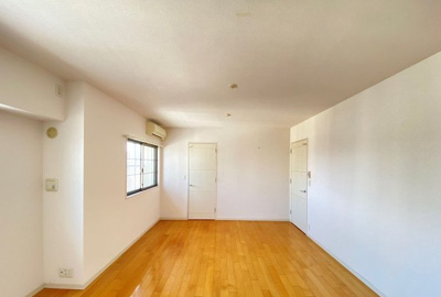 【洋室】 | グレンパーク梅田北