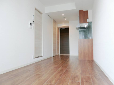 【居間・リビング】 | コーラルポワント難波WEST | ゆったり過ごせる居間です