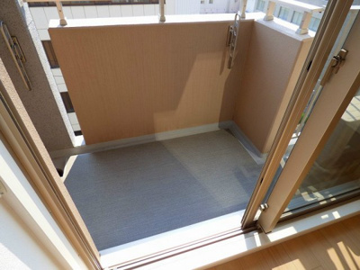 【バルコニー】 | クオーレ靭公園