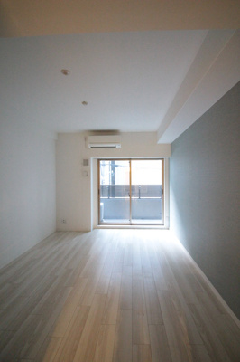 【居間・リビング】 | コンフォリア京町堀