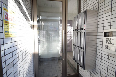 【エントランス】 | ドウエル玉造 | 清潔なエントランスです