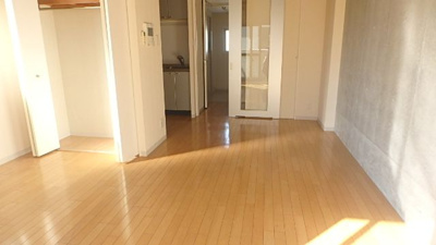 【居間・リビング】 | ジュネーゼ野田エコール | 使いやすいリビングです